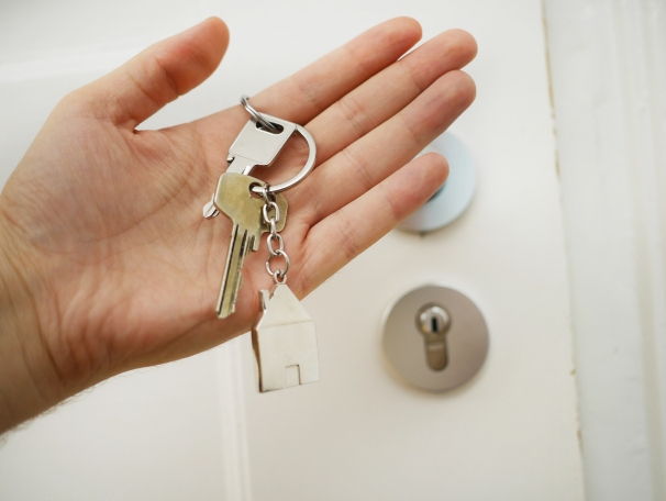https://KevinC.StopRentingStartOwning.com